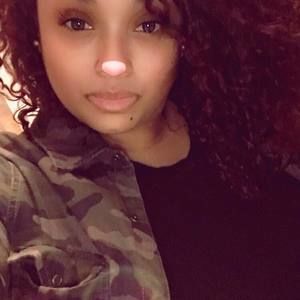 Meet your Posher, Tamara